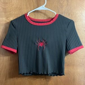 Spider crop top